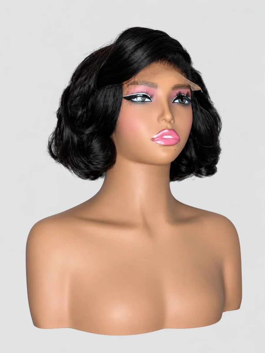 Noir Side-Swept Bob Wig — main view